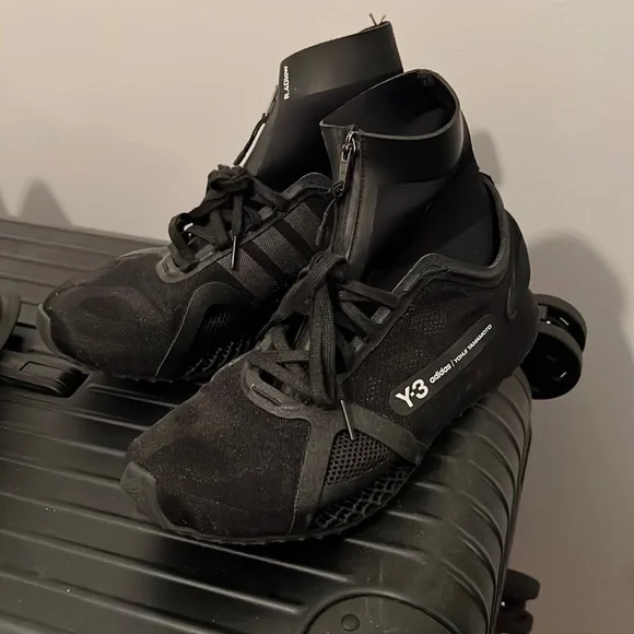 Adidas Y-3 Runner 4D IOW US M W 10 barely worn